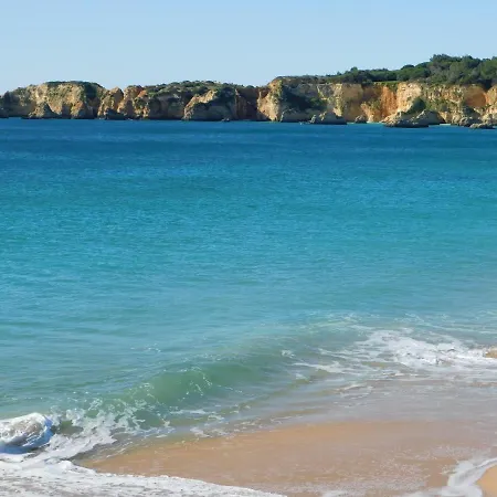 Encosta Do Vau Апартаменты